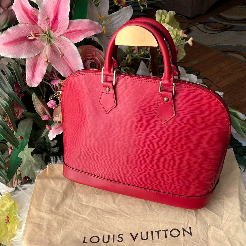 LOUIS VUITTON Red Epi Alma Authenticated by PoshMark.